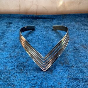 Elegant Silver Chevron Necklace